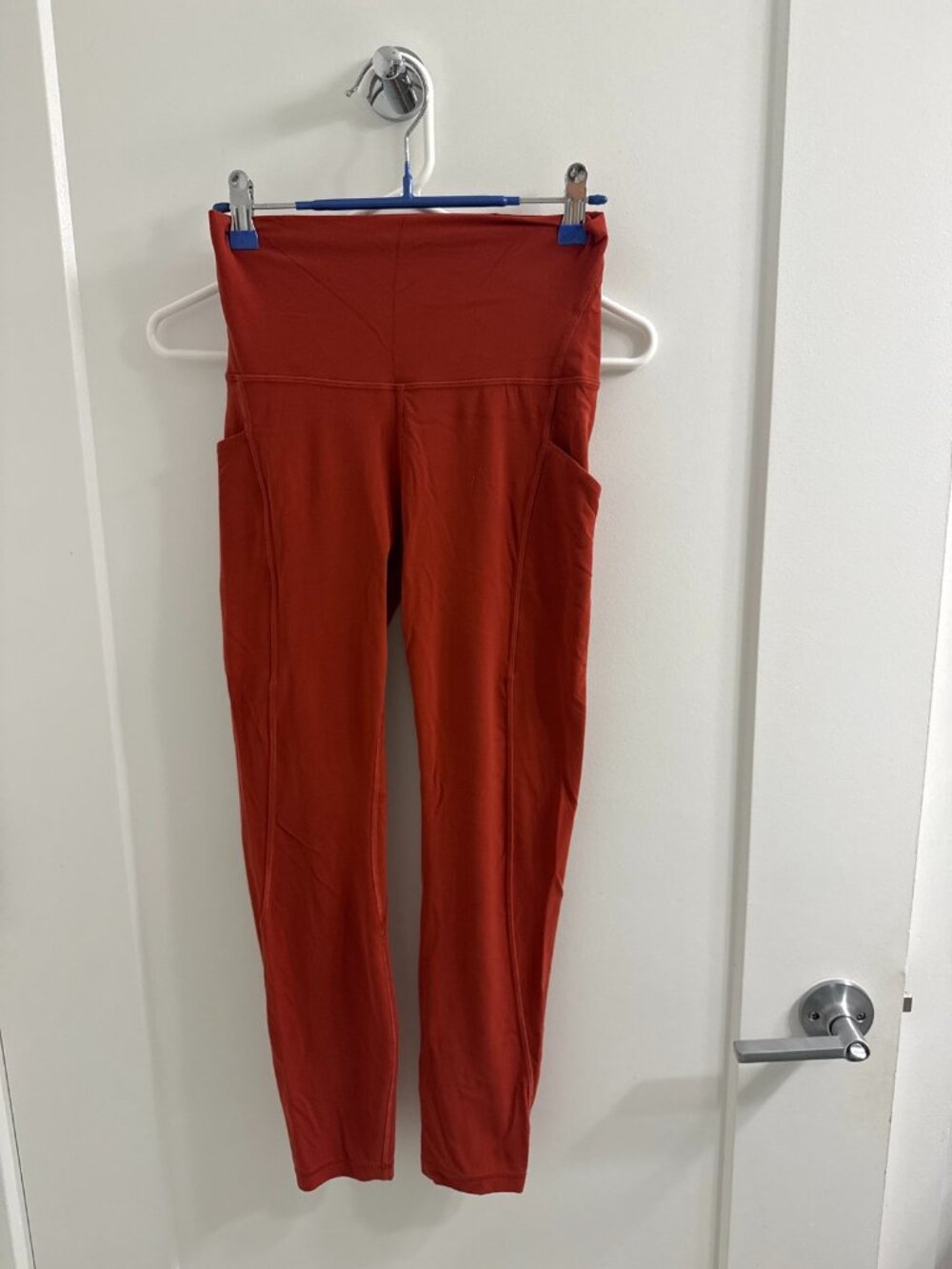 Lululemon High-Rise Legging with Side Pockets Rust Orange Size 6